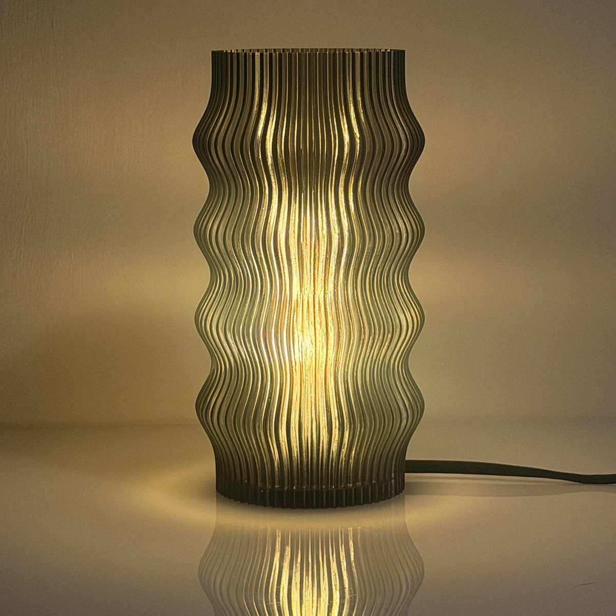 Groovy Oliva Lumiere - Lámparas en Venezuela